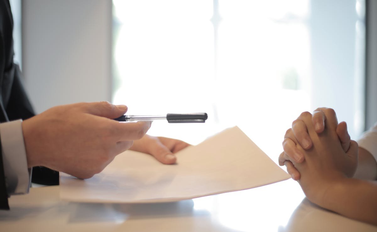 Understand how life insurance works and protect your family